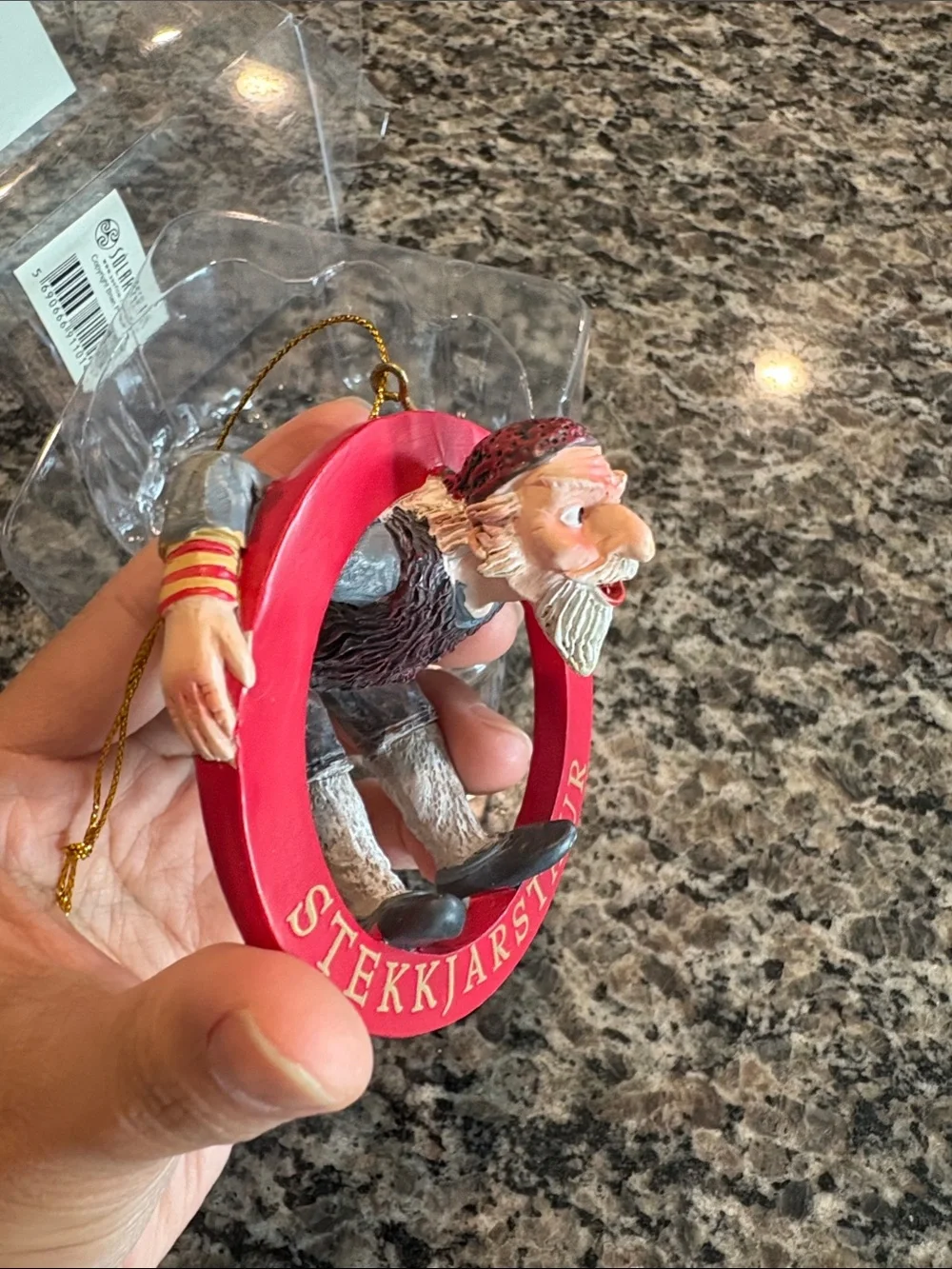 Stekkjarstaur Icelandic Yule Lads Ornament - Red - Picture 6 of 9